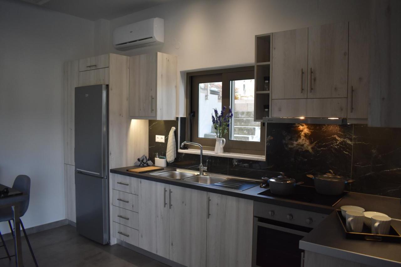 Apartamento Athina'S Cozy House Sfakianalion Exterior foto
